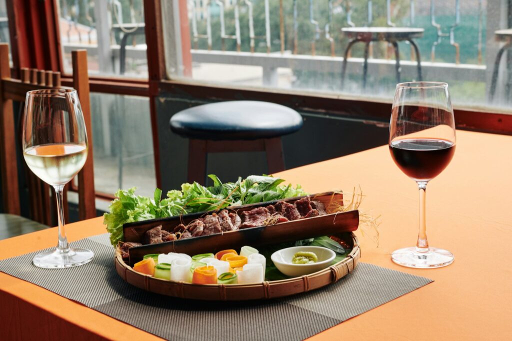 DElicious appetizer and wine